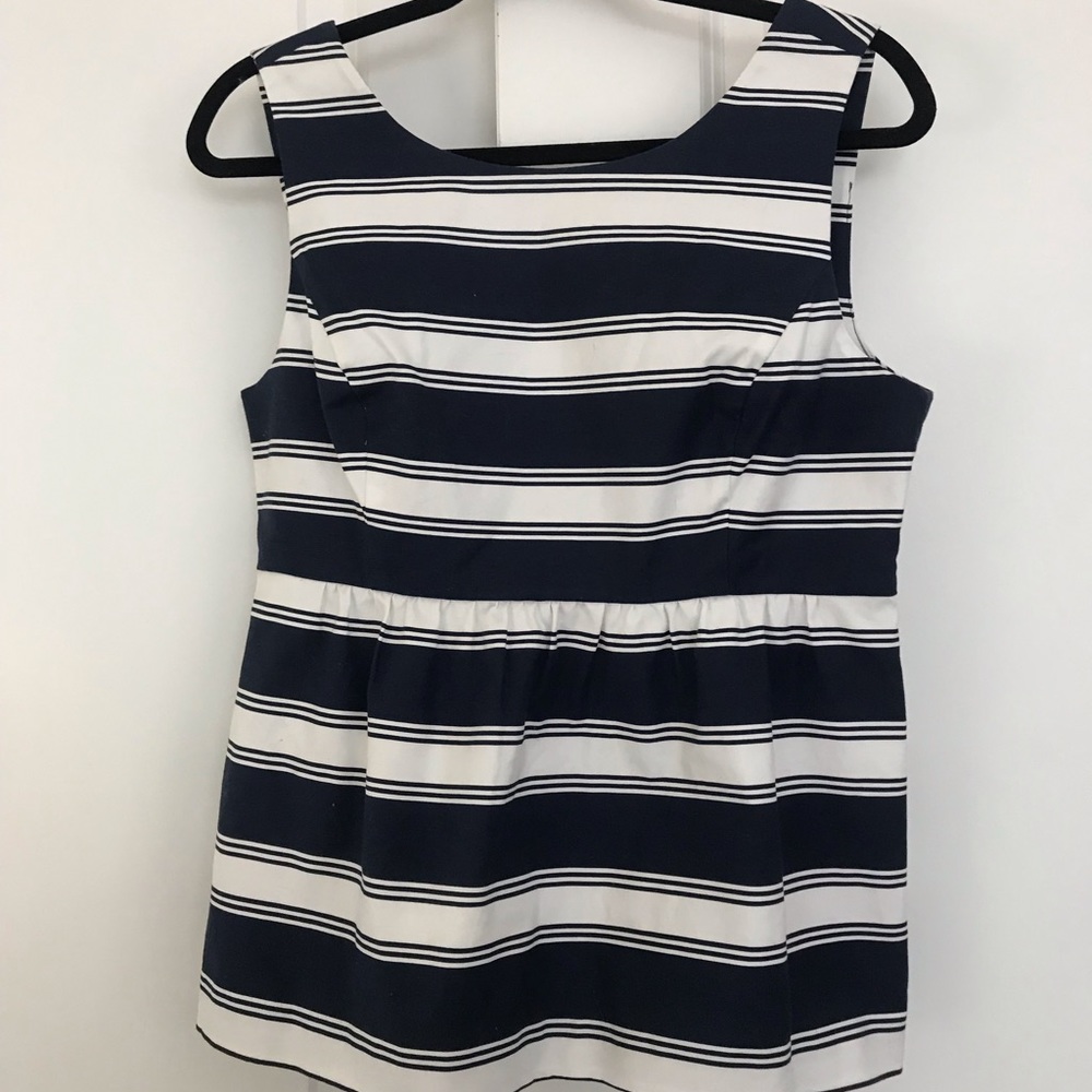Vineyard vines peplum top